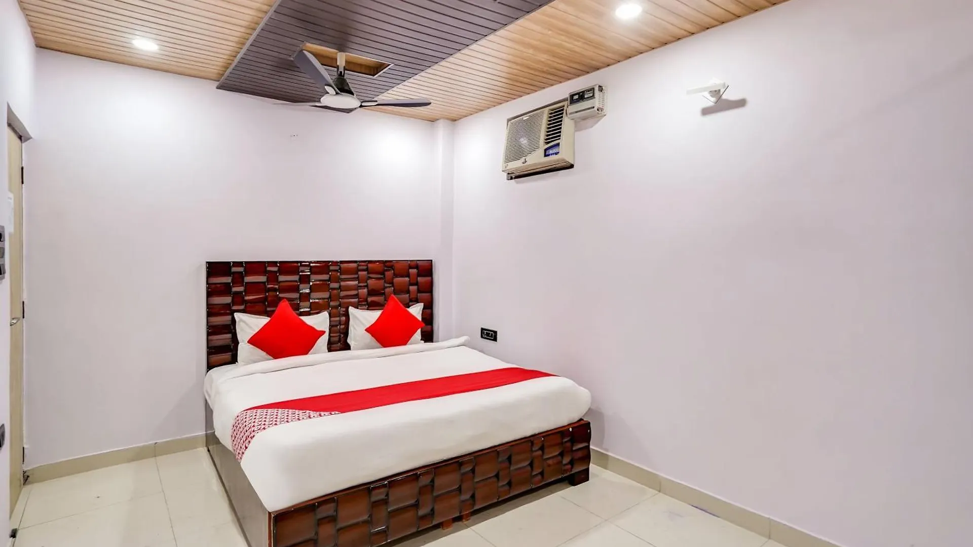 Hotel O Atithi Residency 3*, Delhi (National Capital Territory of India)