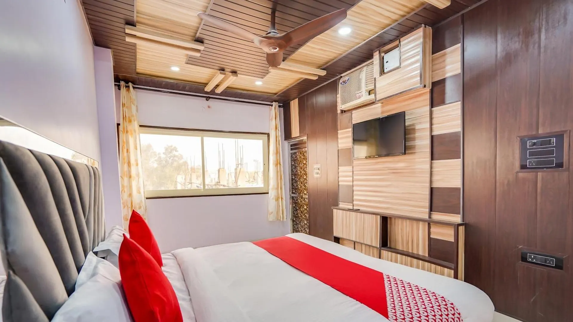 ***  Hotel O Atithi Residency India